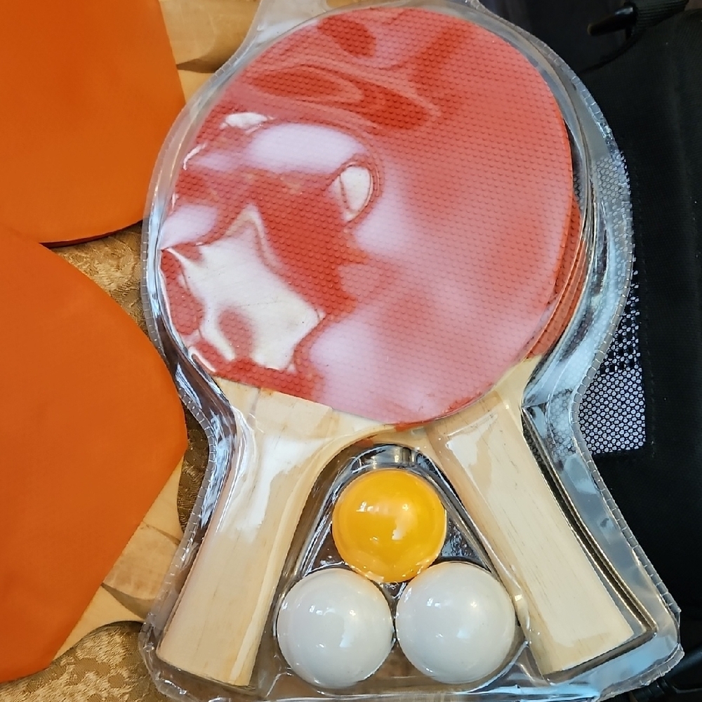 PingPong Set with Orange Paddles and Balls Including Table Net & Stand - Picture 9 of 11